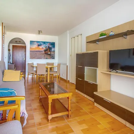 Stunning In With Kitchen * Gandia
